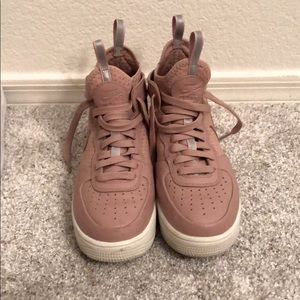 Nike Air Force 1 - Pink